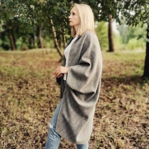 Merino wool lightweight long poncho sweater with sleeves wool blanket fabric kimono warm elegant cloak cape handmade wool outdoor robe