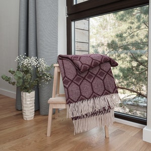 Burgundy Diamond Weave Merino Wool Large Sofa Plaid Blanket Throw With Fringes, Geometric Plum wool blanket