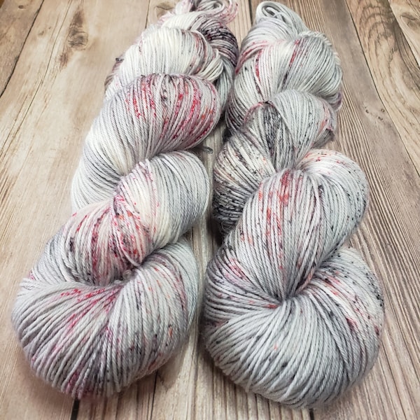 Frosted Cranberries - Hand Dyed Variegated And Speckled Yarn - Superwash Merino Wool/Nylon Blend - Fingering/Sock Weight - DK Weight