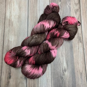 Dark Heart - Hand Dyed Variegated And Speckled Yarn - Superwash Merino Wool/Nylon Blend - Fingering/Sock Weight - DK Weight