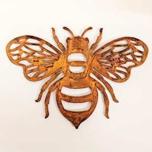 Metal Bumble Bee - Rustic Outdoor Garden Art Sculpture