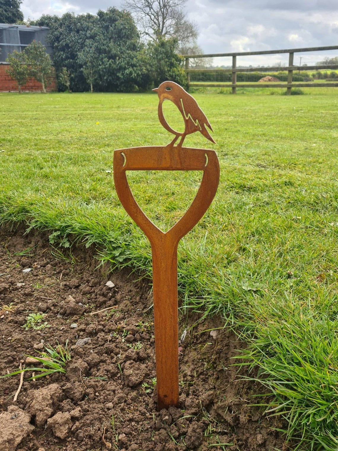 Rusty Robin On Fork Handle Robin Rustic Garden Garden Etsy