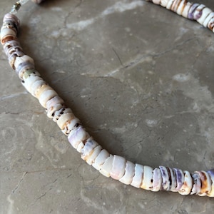 Hawaii Souvenir Surfer Jewelry Handmade White Natural Genuine Authentic 22&quot; Puka Shell Necklace