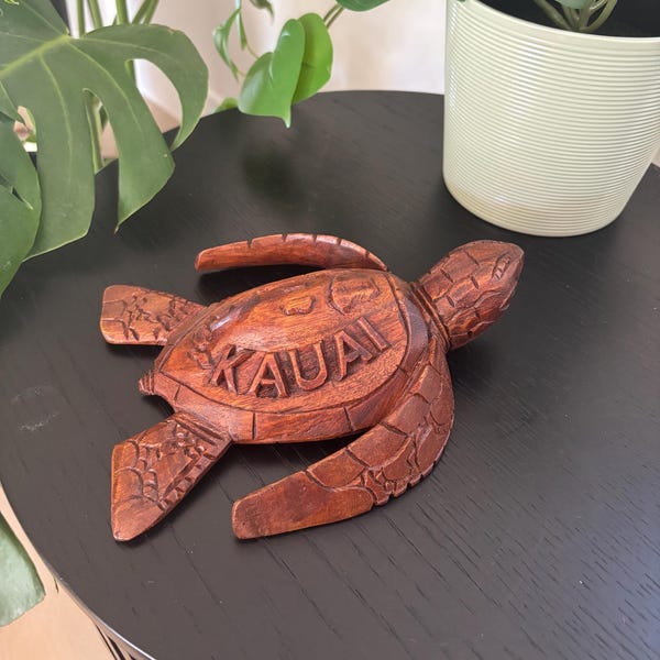 Hawaii Hand Made Home Decor Solid Wood Polynesian 8" Turtle Engraved "KAUAI" Island Map