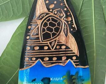 Hawaiian Hand Made 16