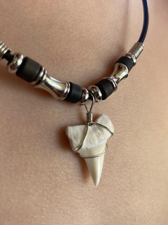 Hawaiian Design Jewelry Necklace 1