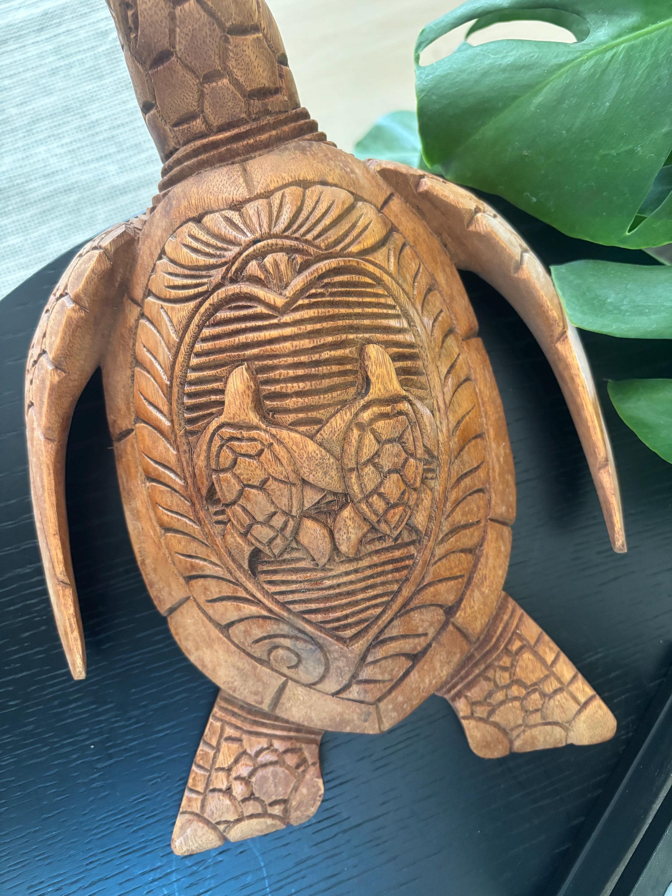 ハワイの手作りホームデコレーション、無垢材、ポリネシア風12インチの