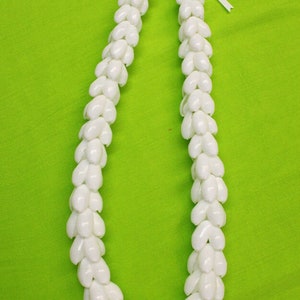 Hawaiianische Design Hochzeit / Staffelung weiße Muschel Lei Hula Schmuck Halskette
