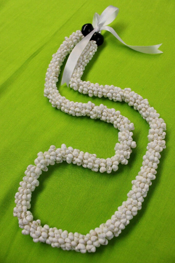 Hula necklaces shop