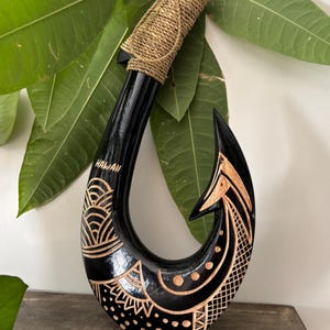 Hawaii Hand Made Wall Decor Plaques Solid Black Wood Polynesian Fish Hook Engraved Tribal Scrolling Design