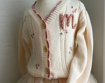 Pull cardigan personnalisé en tricot pour bébé et tout-petit prénom du bébé