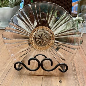 Anchor Hocking Glass Company Pink Old Cafe Pattern Depression Glass Candy Bowl or Plate 1930s | Great Condition