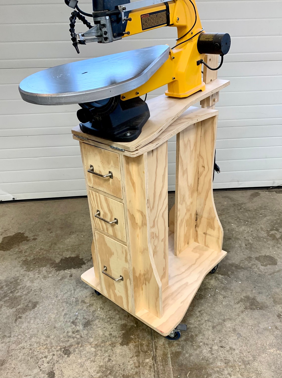 Scroll Saw Stand Plans Made Out of One Sheet of Plywood for Dewalt