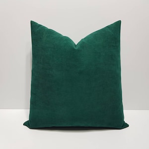 emerald green pillow cover, green cushion covers, solid emerald green throw pillow case, farmhouse pillows, green sofa lumbar pillow cover