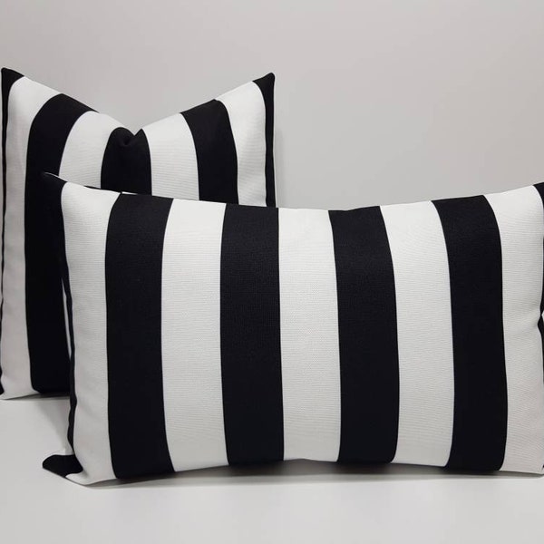 taie d'oreiller noir et blanc, taies d'oreiller à rayures noires, coussins noirs et blancs, oreillers lombaires à rayures, coussin de canapé noir