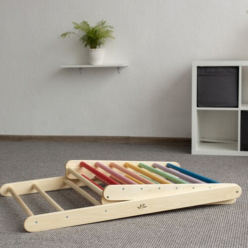 CLIMBING TRIANGLE, kletterdreieck, faltbar, kinder klettern, toddler indoor gym, climbing frame, shops klimbek, indoor klettergerüst, montessori