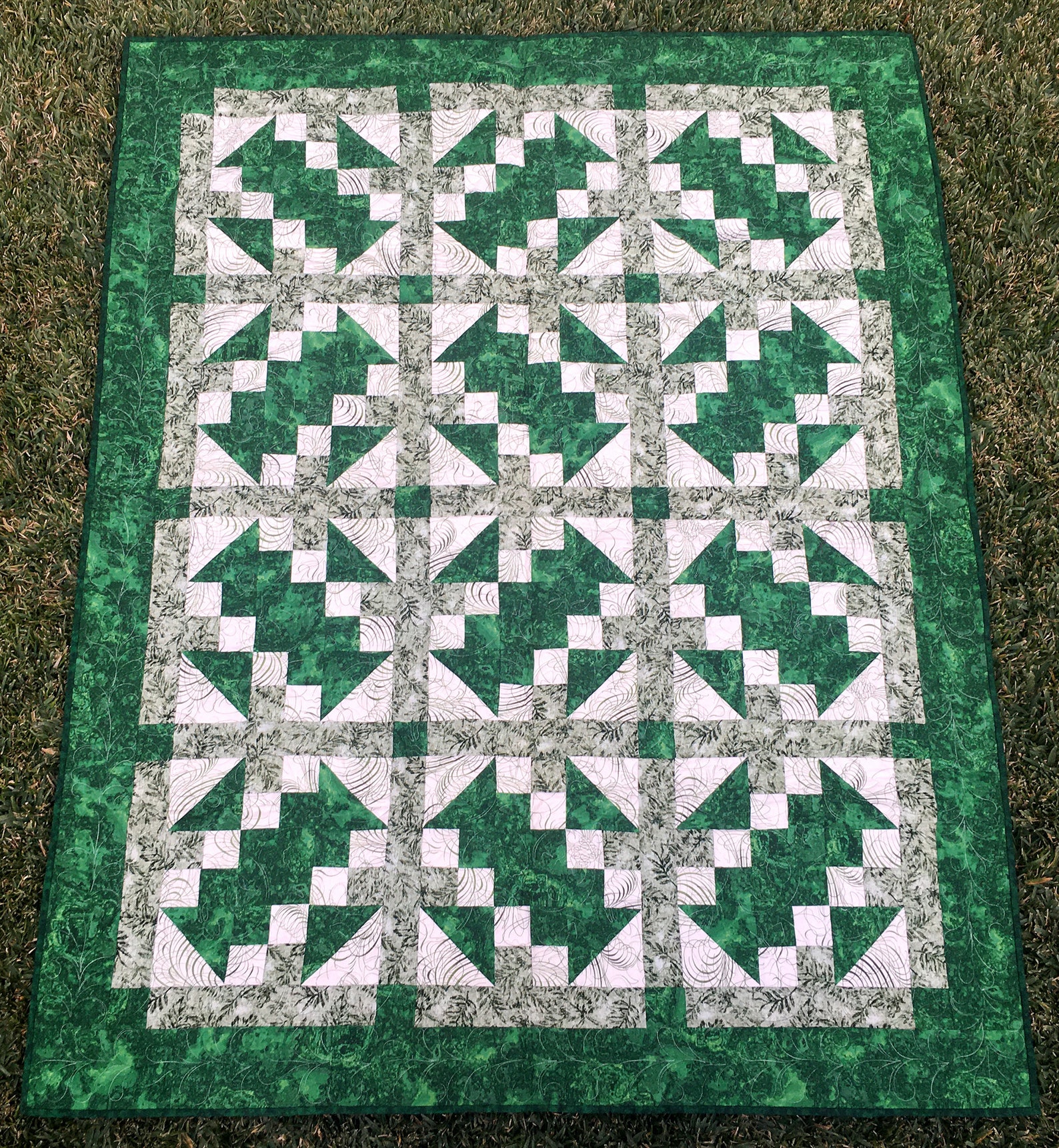 Green Geometric Throw Quilt Handmade Quilt Lap Quilt Etsy
