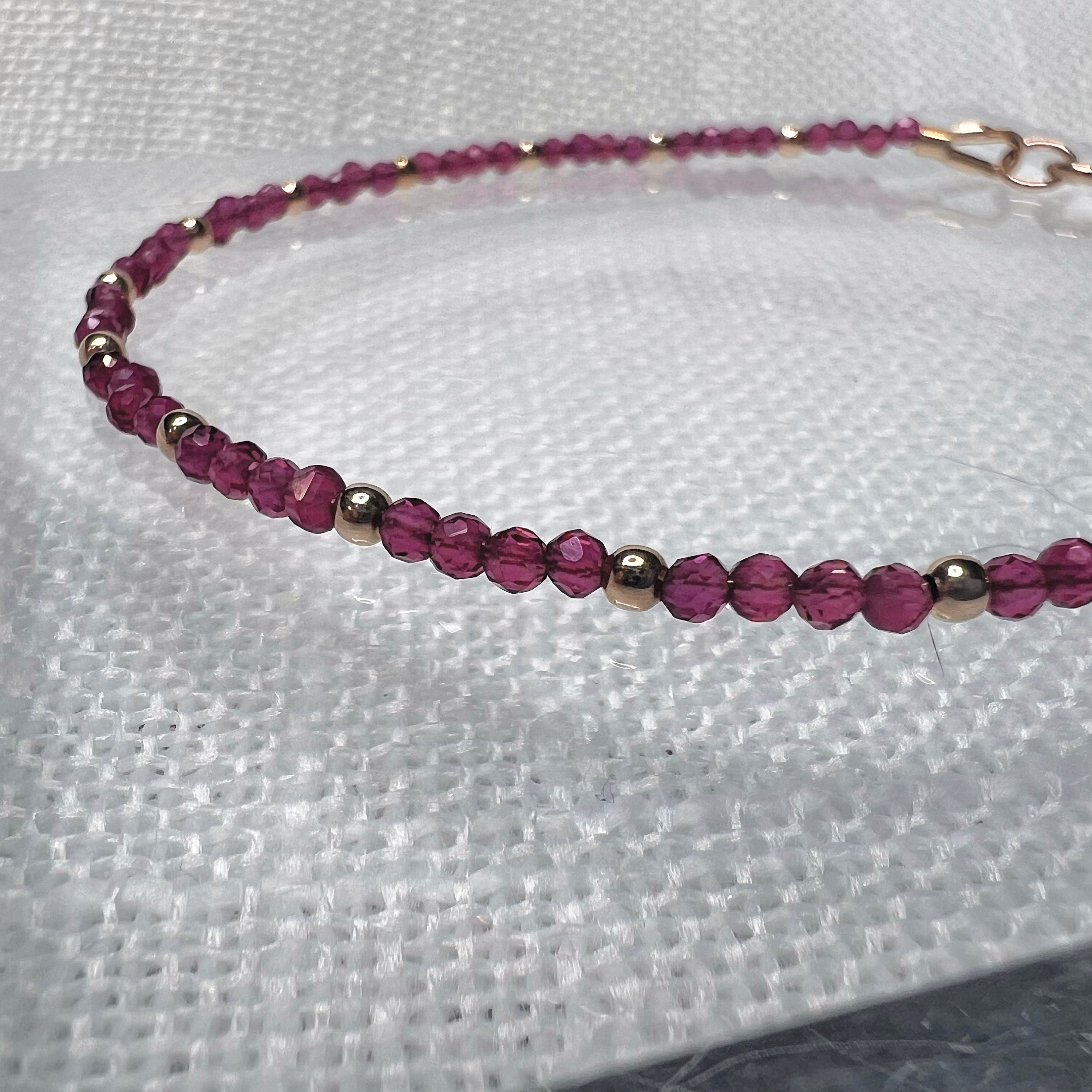 上品なピンクトパーズブレスレット ローズゴールド、11月の誕生石