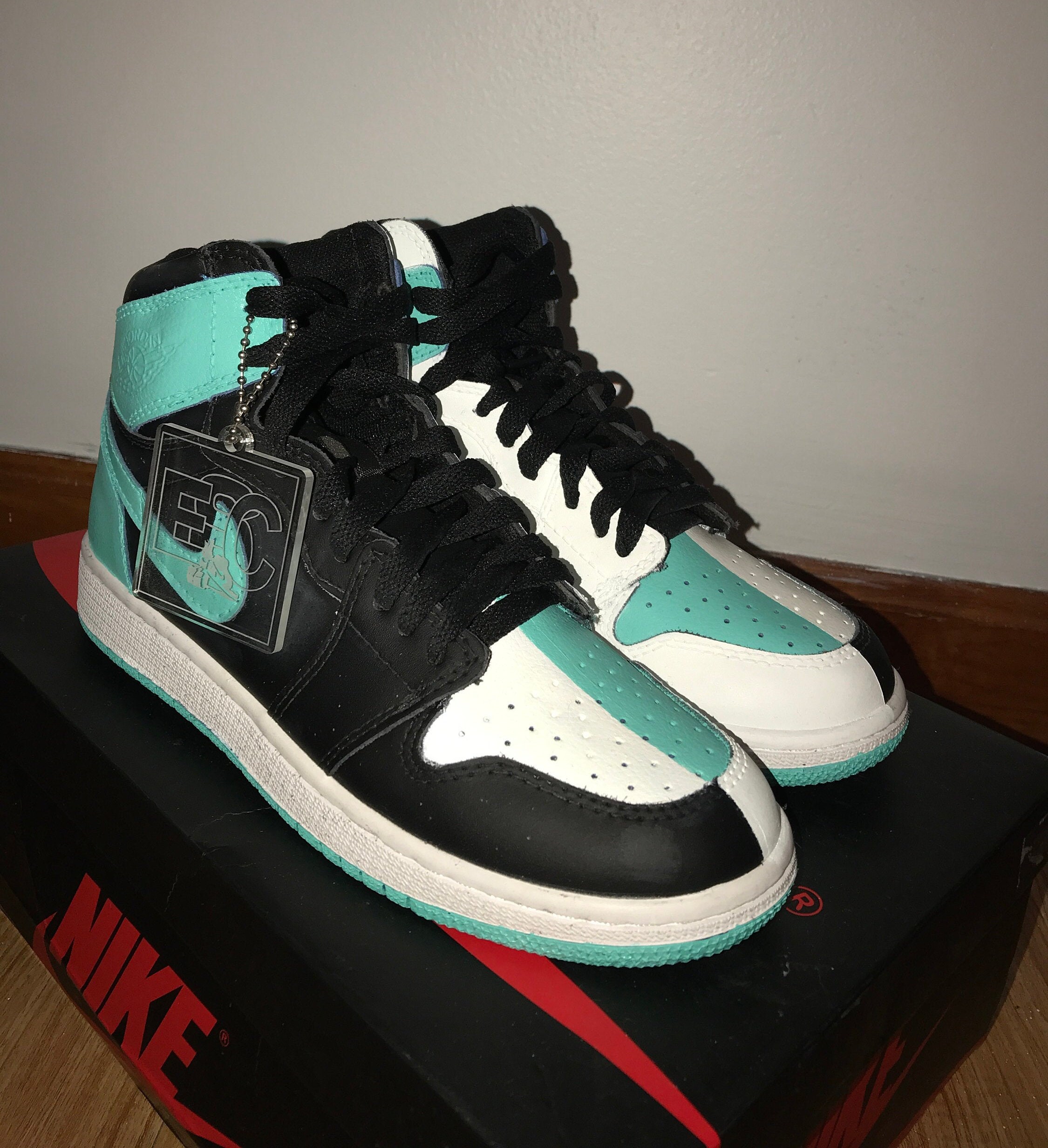 Custom Hand Painted Tiffany Jordan 1s Used | Etsy