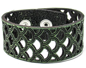Damen-Lederarmband - Meerjungfrau-Skalen-Schnitt