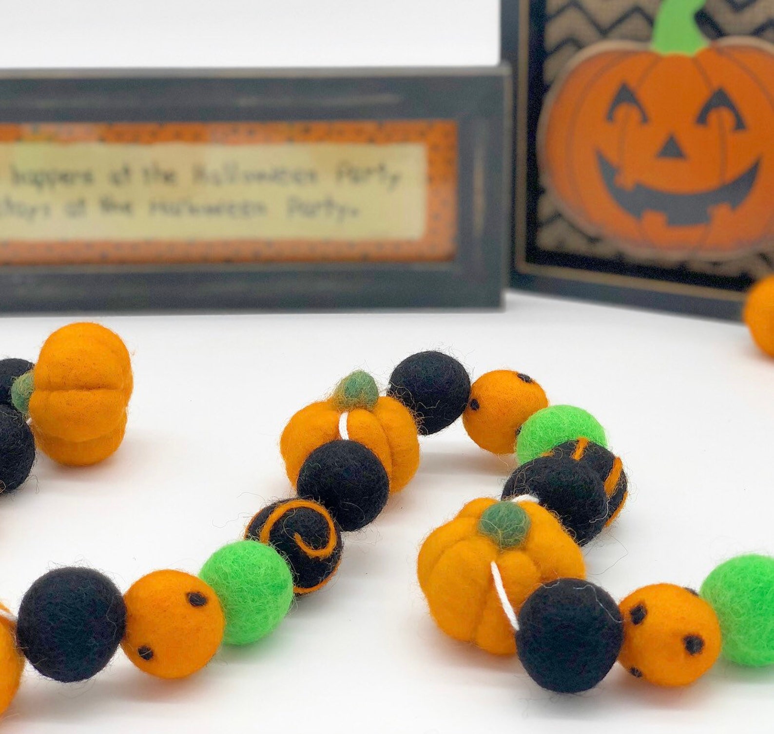 Pumpkin Felt Garland / Halloween garland / felt ball garland / Etsy