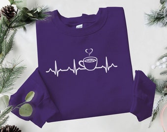 Barista Gift Sweatshirt with Heartbeat Latte Art Cup, Women's Coffee Lover's T Shirt, Simple Minimalist Coffee Scrubs Healthcare Sweater