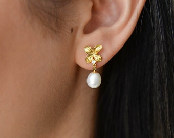 Flower Pearl Drop Earrings, Sterling Silver Pearl Earrings, Wedding Earrings, Freshwater Pearl Earrings