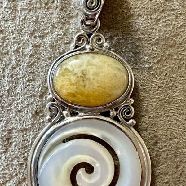 Sajen Sterling Silver MOP, Agate And Citrine Pendent