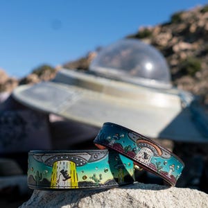 Alien Abduction leather dog collar - Hand crafted and custom for pets of all sizes. Dog, UFO in the desert.