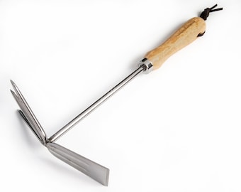 Stainless Steel Cultivator: Ash Handle Garden Hoe