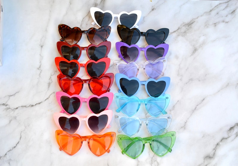Custom Bachelorette Party Heart Shaped Sunglasses, Bach Party Favors, Hen Party, Bridal Party, Red Orange Blue Hot Pink Green Sunglasses zdjęcie 9