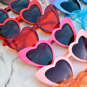 Custom Bachelorette Party Heart Shaped Sunglasses, Bach Party Favors, Hen Party, Bridal Party, Red Orange Blue Hot Pink Green Sunglasses zdjęcie 8