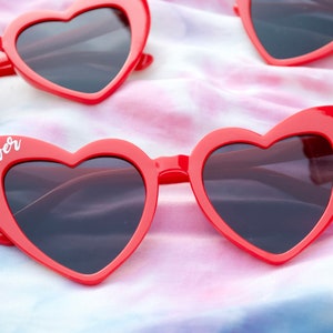 Custom Bachelorette Party Heart Shaped Sunglasses, Bach Party Favors, Hen Party, Bridal Party, Red Orange Blue Hot Pink Green Sunglasses zdjęcie 6