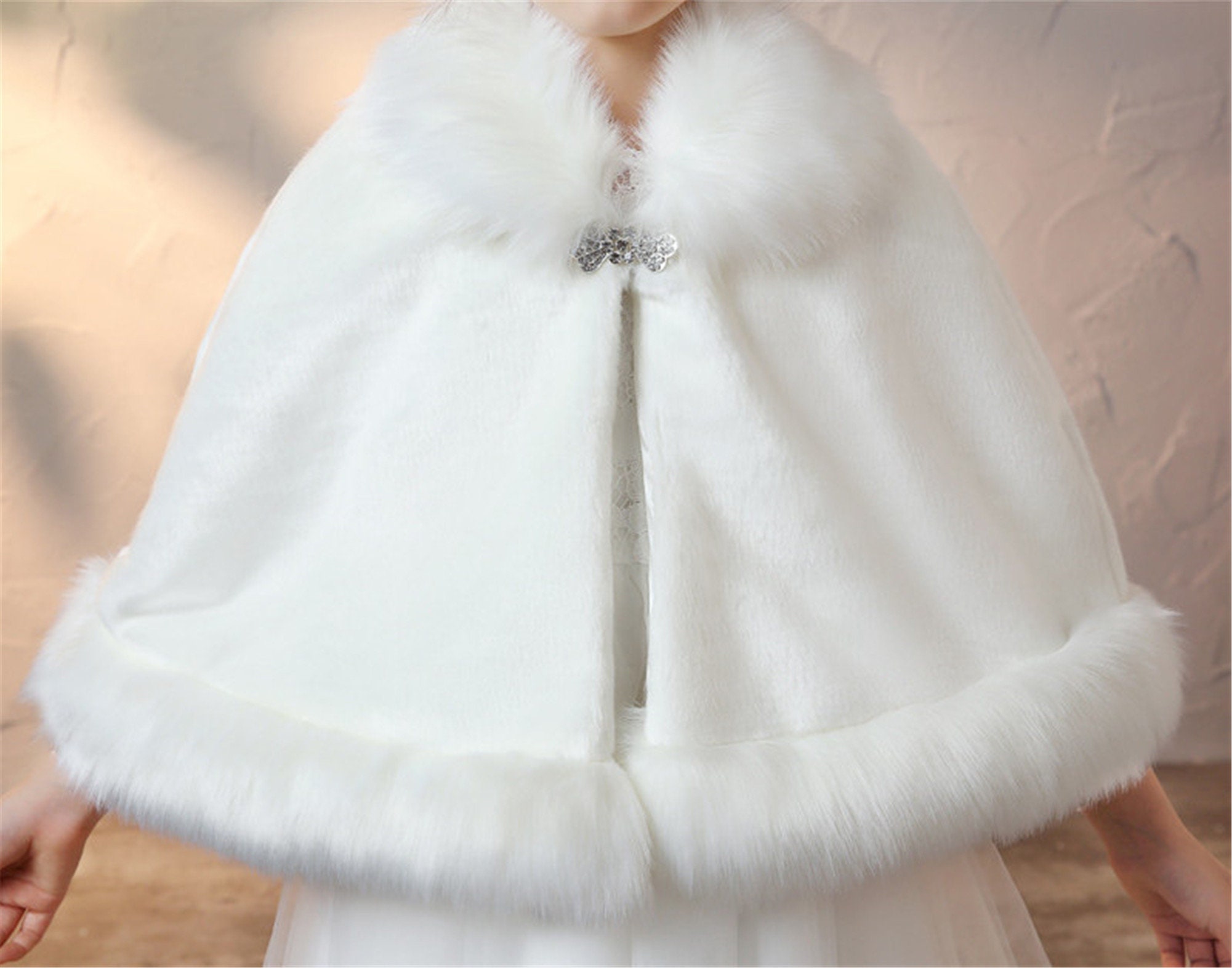 Upscale Style White Faux Fur Stole