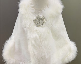 Off-white Faux Fur Shrug for Wedding,Snowflake Crystal Pin Shrug,Flower Girl Cozy Fur Coat,Girls Winter Cape Wrap Costume Shawls Coverup