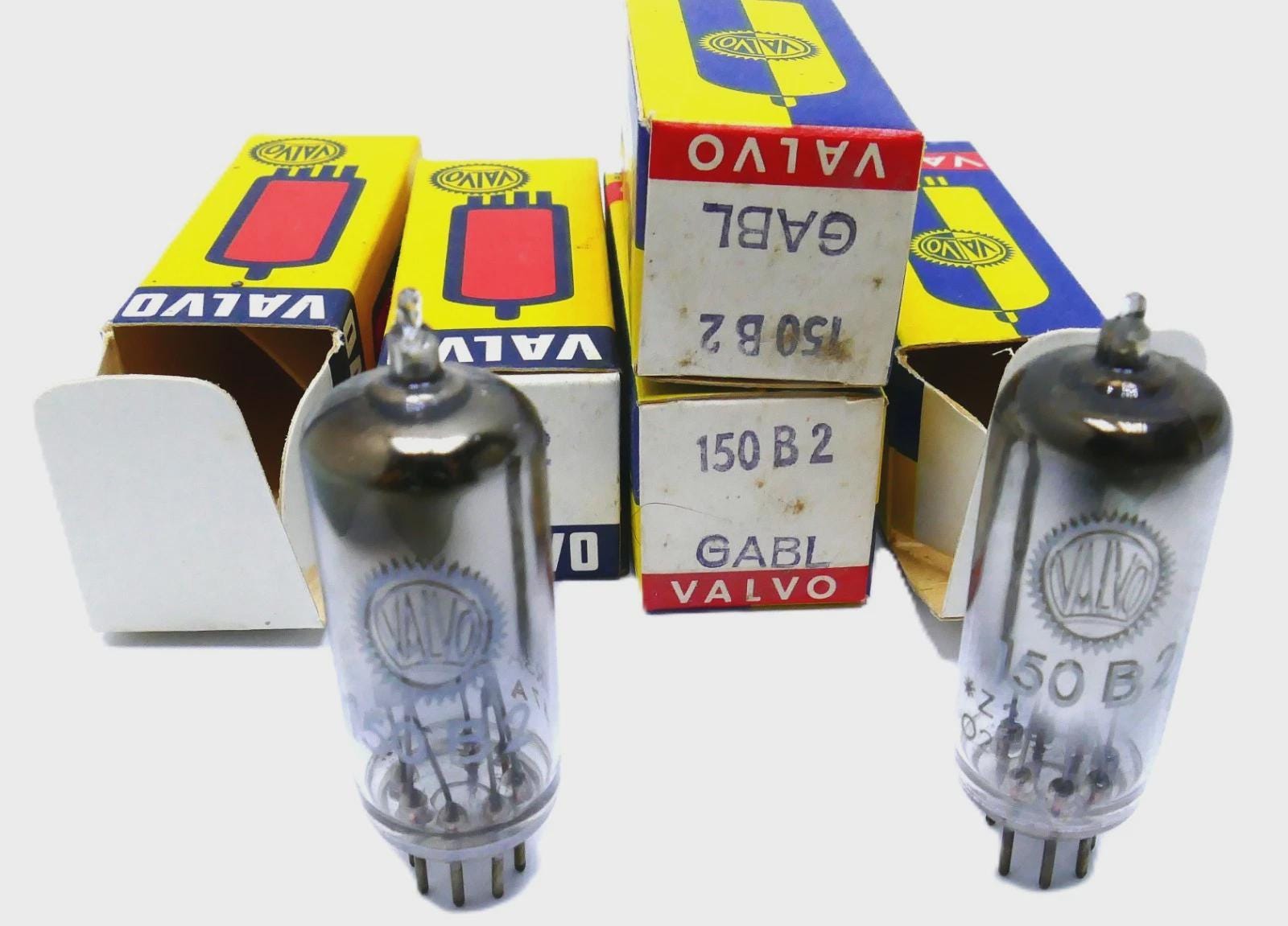 NEUF : 1 Tube PCL86 RFT Made in GDR - NOS NIB Vacuum NEUF : 1 Tube PCL86 RFT Made in GDR - NOS NIB Vacuum