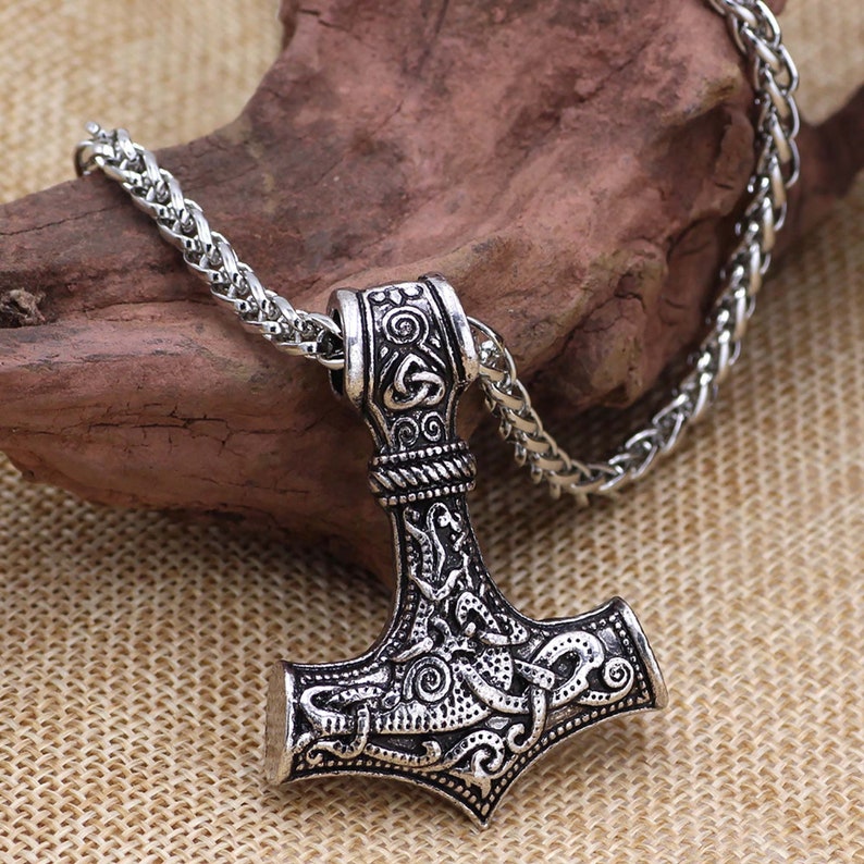 Norse Viking Thor/'s Hammer Talisman Necklace,Vintage Jewelry,Nordic Viking Compass Amulet Pendant,Men\u2019s Round Hip Hop Accessories Jewelry