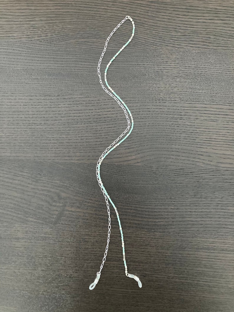 choose Asymmetric silver chain with green water silver and mirror beads for sunglasses or masks