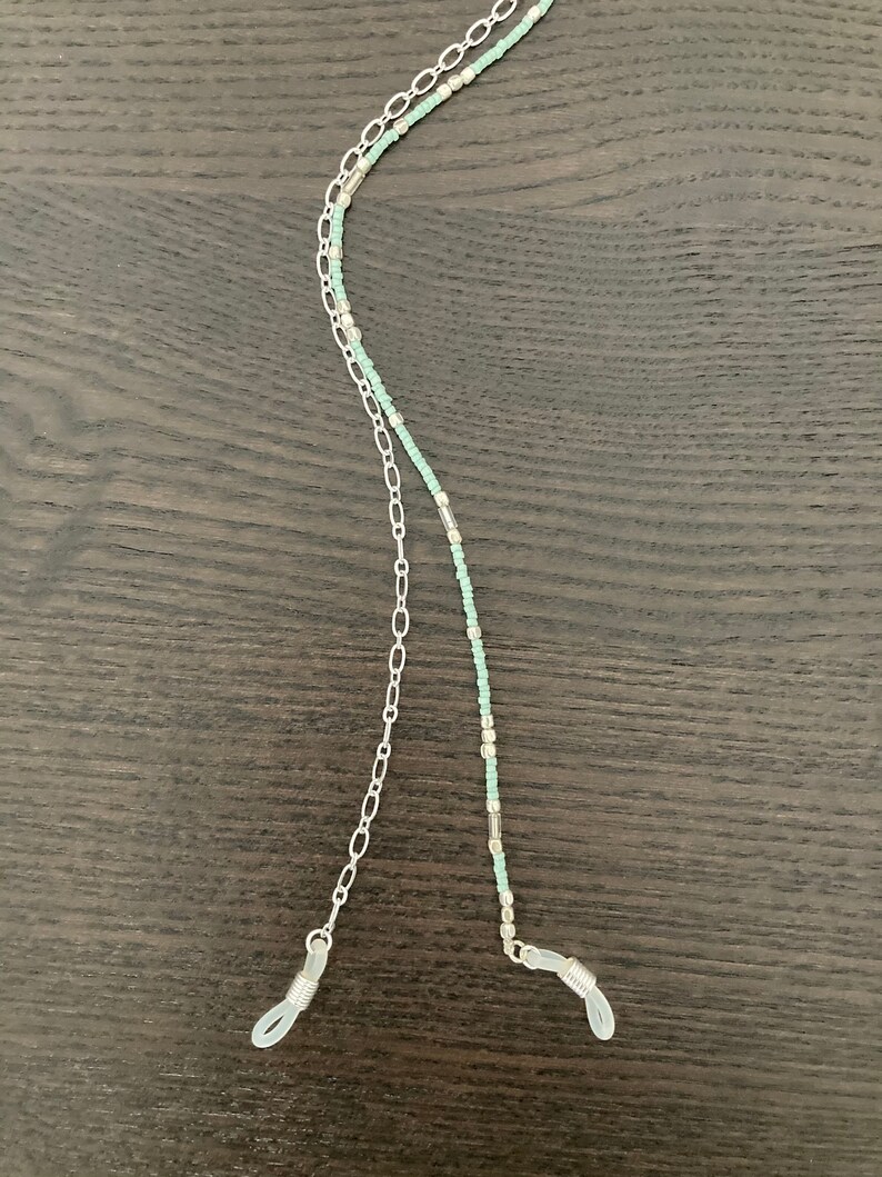 choose Asymmetric silver chain with green water silver and mirror beads for sunglasses or masks
