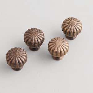 Tirador redondo vintage para cajón: Accesorios de herrajes para armarios y cajones