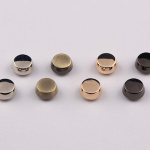 ID 13mm Geldbörsenfüße, Geldbörsenfüße, Taschenfüße, Geldbörsenbodenbolzen, Taschenschraubfesseln, goldene Geldbörsenfüße, Geldbörsenzubehör, Taschenfüße mit Nieten