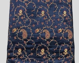Handgemaakte Indiase Dupin-zijden dekbedovertrekset: bloemenpaisley, 5-delig (queensize)