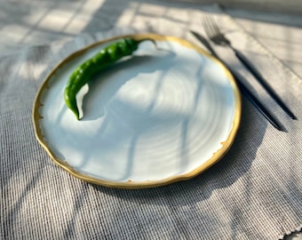 White with gold rim dinner plates 10", Ceramic dinnerware flat glazed dinner plates, Handmade stoneware lunch plate set, Modern art by Manya