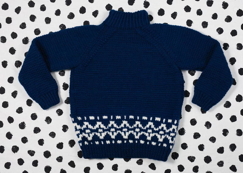 Vintage Kids Sweater Age 8-9 Hand Knit Children Jumper 70s Blue Little Boys Sweater Vintage Kid Clothing Little Girls Sweater Unisex Wear