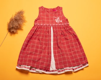 Vintage Girl Dress red summer dress sleeveless plaid pattern cottage core dress country style kids dress sustainable kids wear size 104