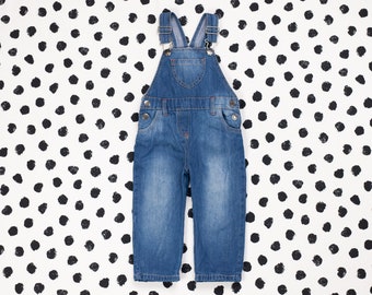 Vintage Baby Overalls . Age 18 - 24 months 90s Kids Denim Overalls Floral Girls Dungarees 90s Kids Clothing Toddler Gift Idea