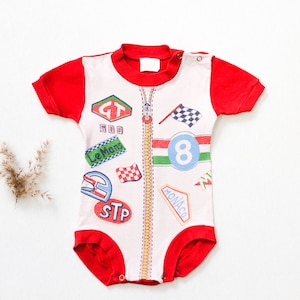 Vintage Baby Kleidung Alter 3-6 Monate Größe 70 Baumwolle Strampler Onesie Ganzanzug Baby Rennauto Baby Romper Kinder Vintage Kleidung Baby Racer