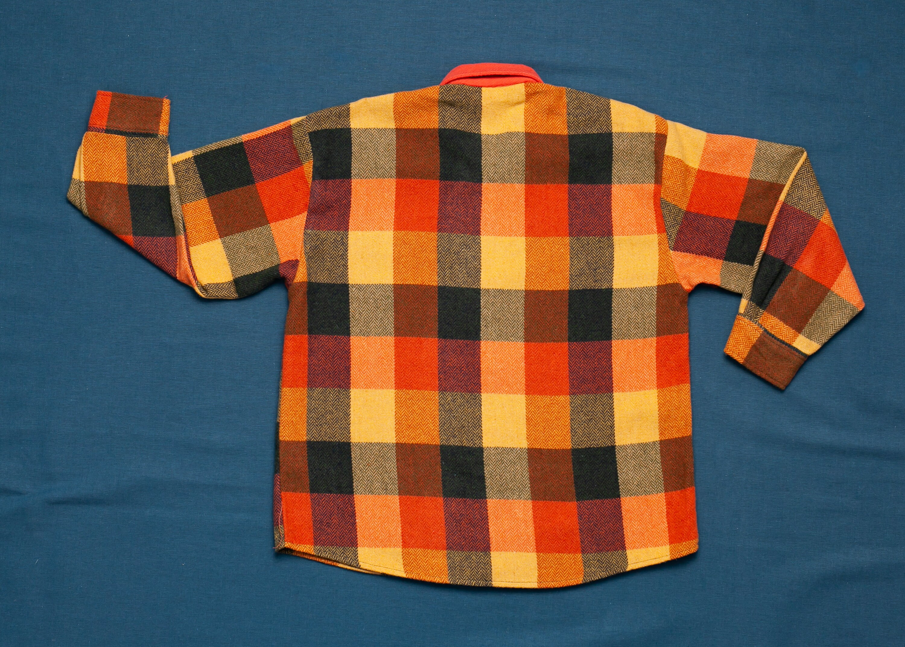 Vintage Boys Plaid Shirt . Age 7 - 8 Orange Checked Kids
