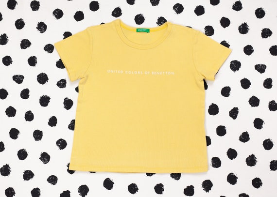 Vintage Kids T-Shirt . Age 3 - 4 yrs 4T Vintage Girl Tee Shirt United Colours of Benetton Yellow Cotton T-Shirt 90s Y2K Kid Clothing