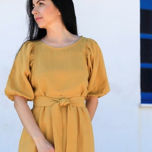 VIVIAN Midi Leinen Kleid mit Ärmeln, Puffärmel Kleid Midi Länge, Kleid mit Gürtel